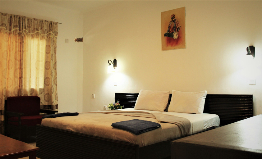 Bedroom 4, Badala Park Hotel, Kanifing