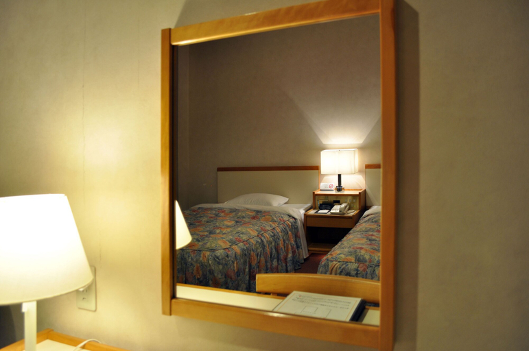 Bedroom 4, Hotel Sapporo Sunplaza, Sapporo