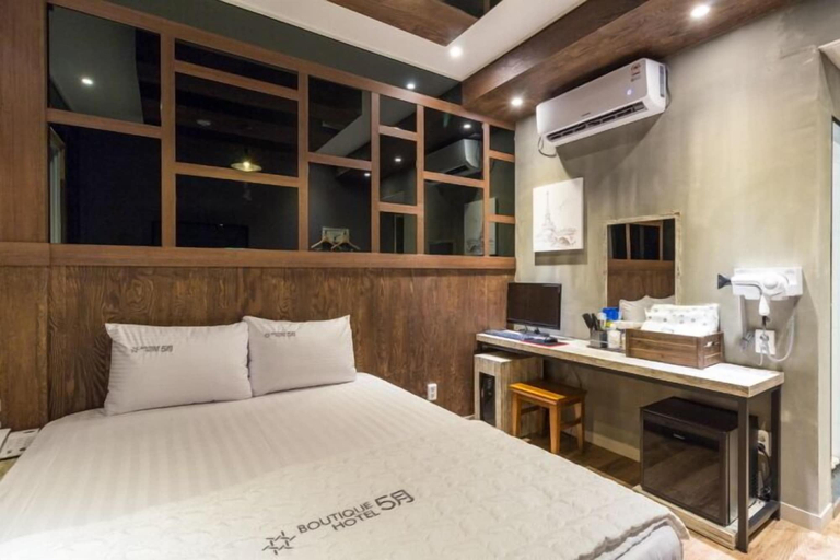 Bedroom 3, Boutique Hotel May, Buk