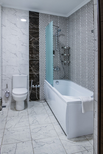 Bathroom 3, Aisha Bibi Hotel & Spa, Astana City