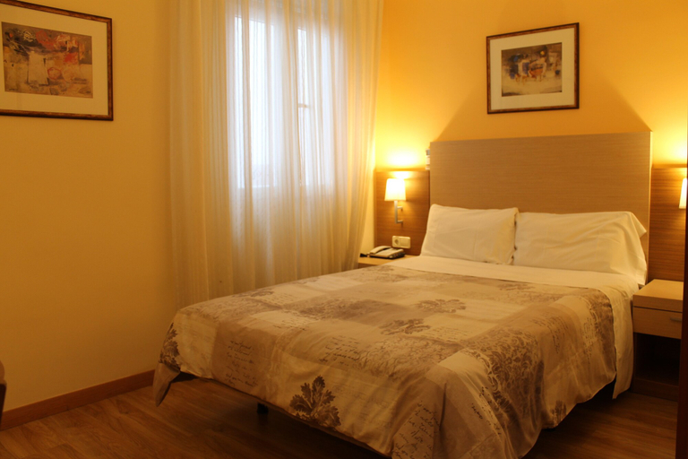 Bedroom 4, Hotel El Mirador Puerta del Sol, Madrid