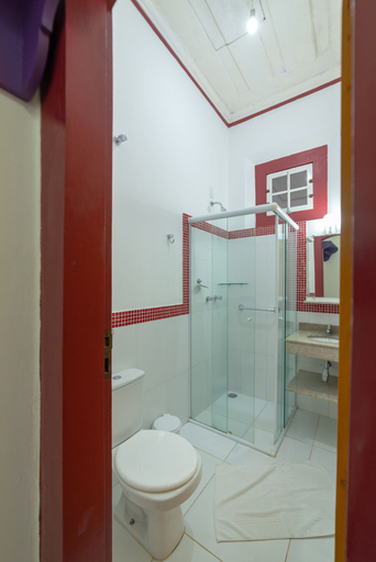 Bathroom 3, Pousada Chácara Das Acácias, Parati