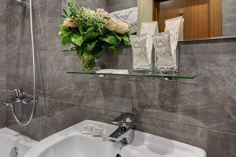 Bathroom 3, Park Tower Hotel, Northern