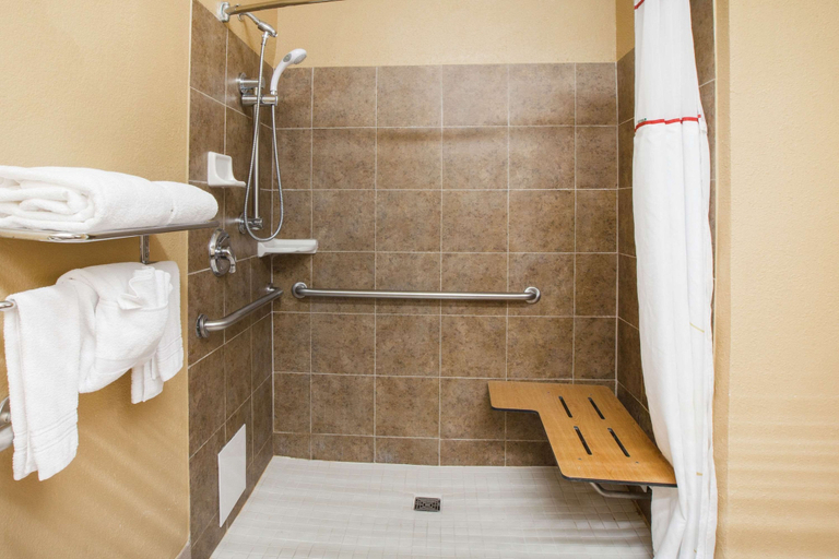 Bathroom 3, Hawthorn Extended Stay by Wyndham Corpus Christi, Nueces