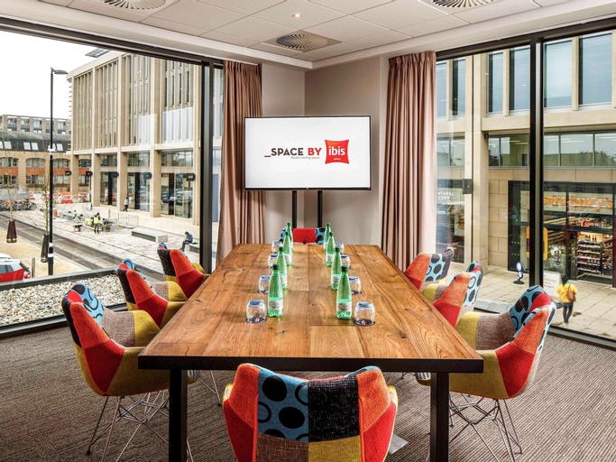 Business Facilities