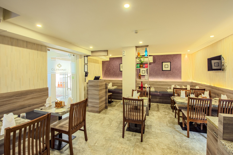 Food & Drinks 5, Floressa Randa, Thiruvallur
