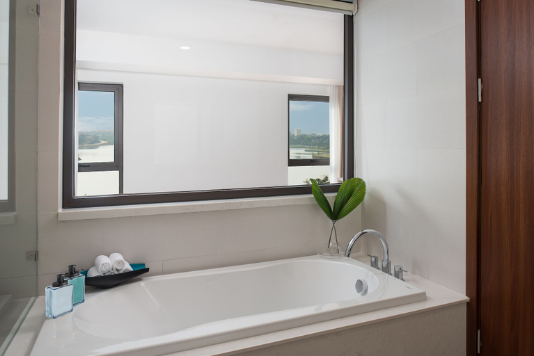 Bathroom 3, Cross Vibe Viet Tri, Việt Trì