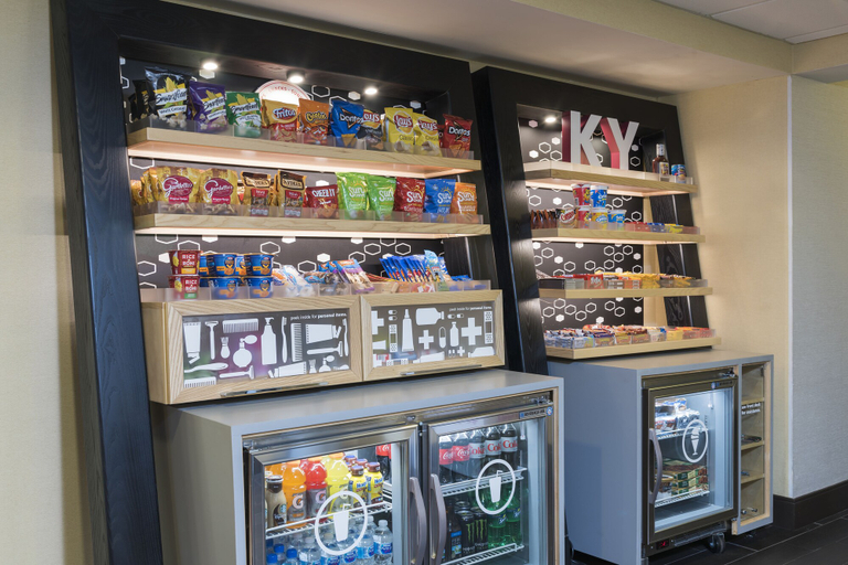 Food & Drinks 5, Hampton Inn Cincinnati Airport South, Boone
