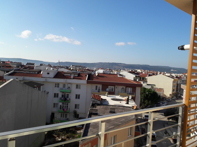 Others 5, Algul Studyo Evleri, Merkez