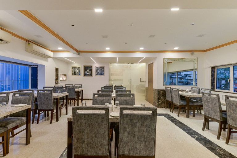 Food & Drinks 4, Hotel Airlink, Mumbai Suburban