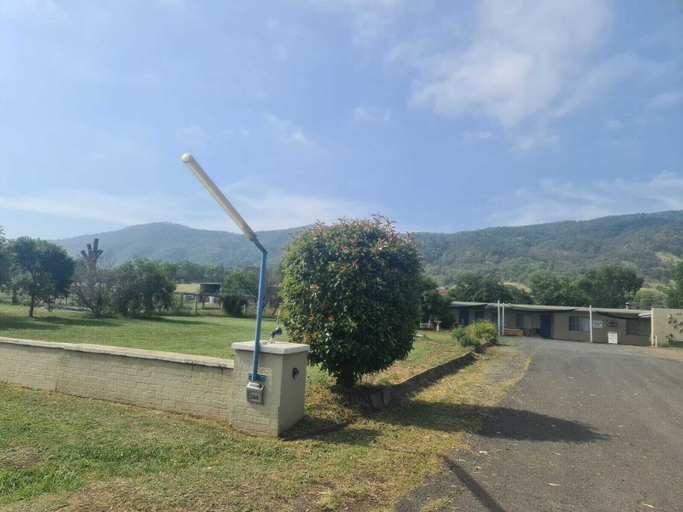Others 5, Valley View Motel, Upper Hunter Shire