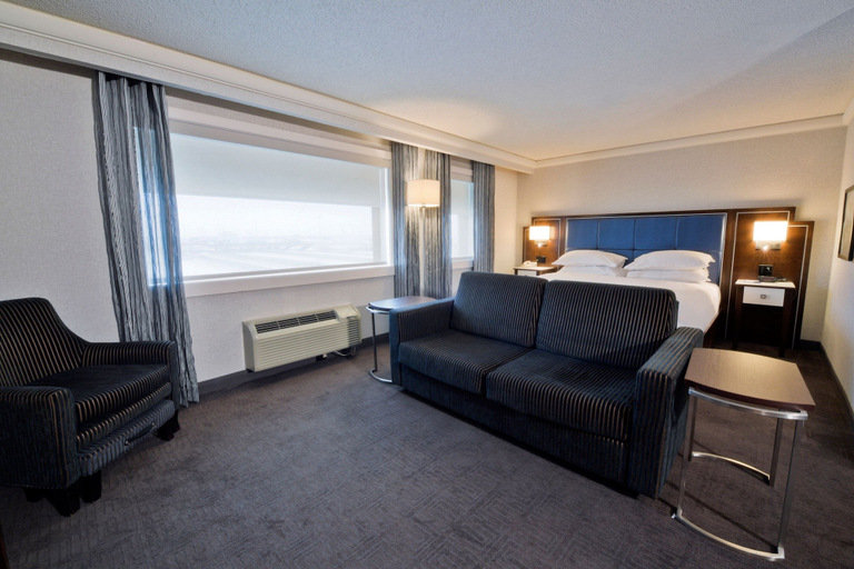 Bedroom 3, Sheraton Laval Hotel, Laval