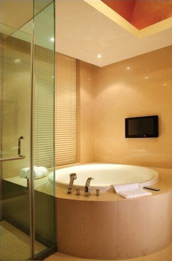 Bathroom, Yuloon Hotel Shanghai, Shanghai