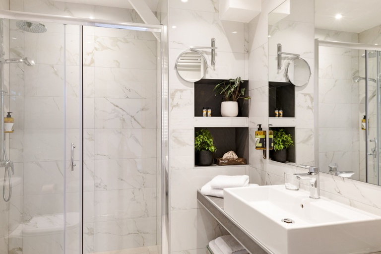 Bathroom 4, Thess Residences, Central Macedonia