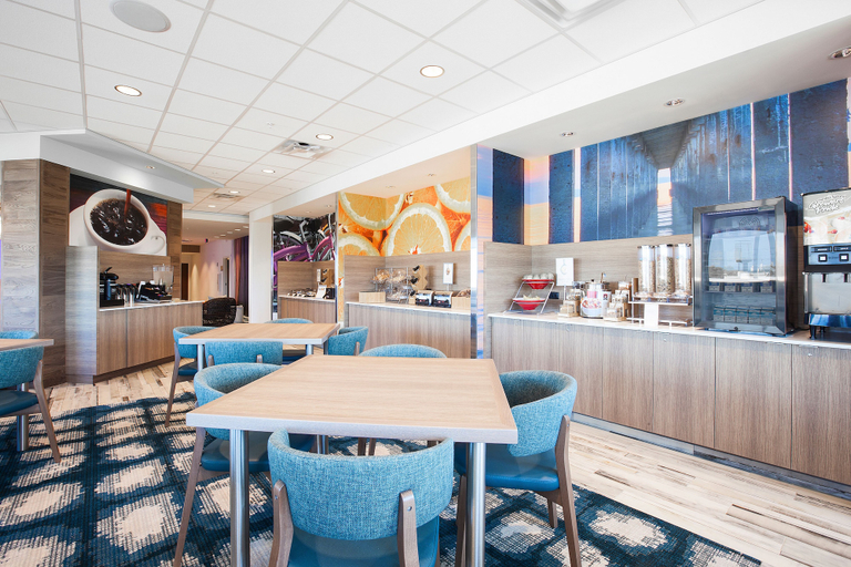Food & Drinks 5, Fairfield Inn & Suites by Marriott Clearwater Beach, Pinellas
