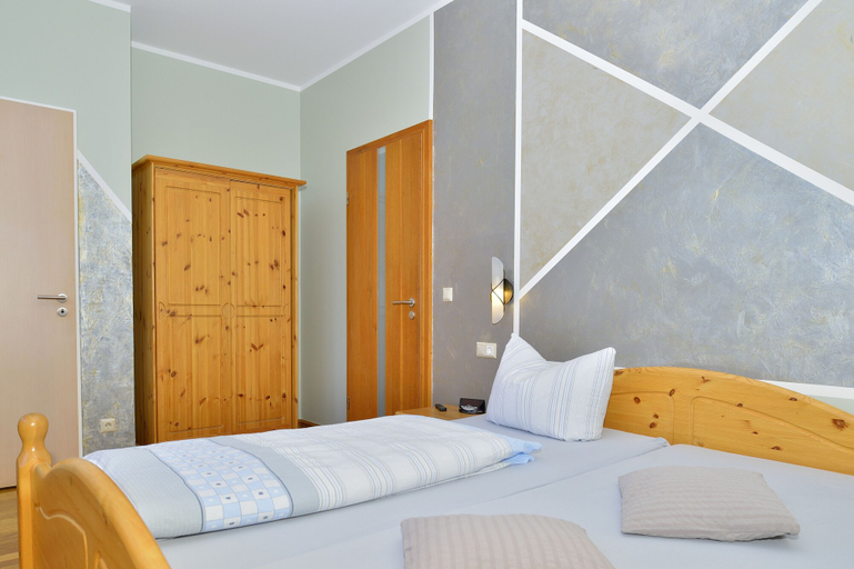 Bedroom 3, Schloss Altenhausen, Börde