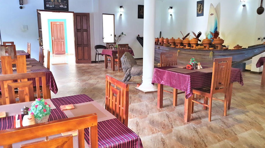 Food & Drinks 5, Dhammika Magic Palace, Kalutara