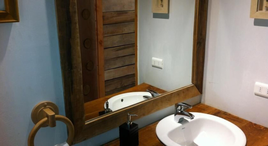 Bathroom 4, Cabañas Pucon - Caburga, Cautín