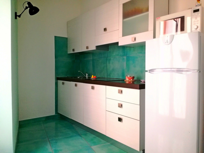 Others 5, Casa Ares Sperlongaresort, Latina