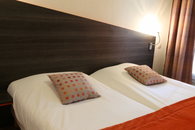 Bedroom 4, Adonis Paris Sud, Val-de-Marne