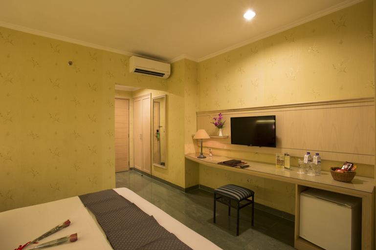 Bedroom 5, Classic Hotel, Central Jakarta