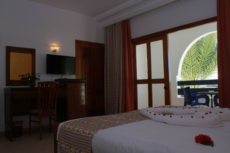 Bedroom 2, Le Grand Hotels Des Thermes, Djerba Midoun