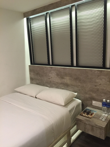 Bedroom 4, The Oikos Hotel, Pontian