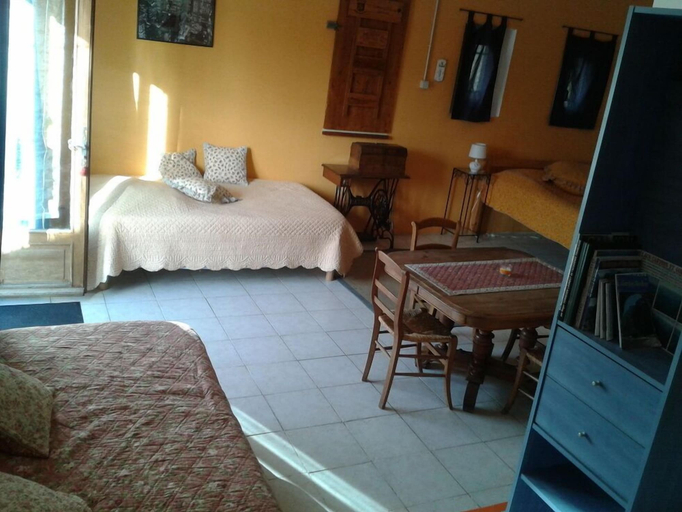 Bedroom 2, Le Blacas, Alpes-de-Haute-Provence