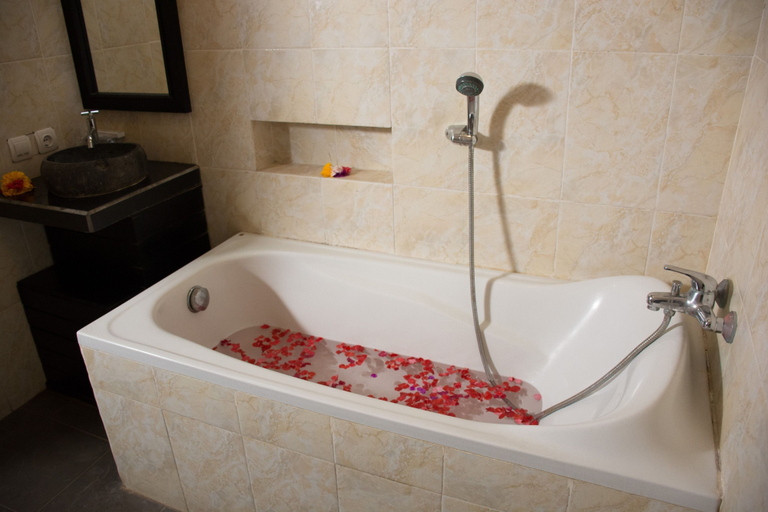 Bathroom 4, The Galuh Pekutatan, Jembrana