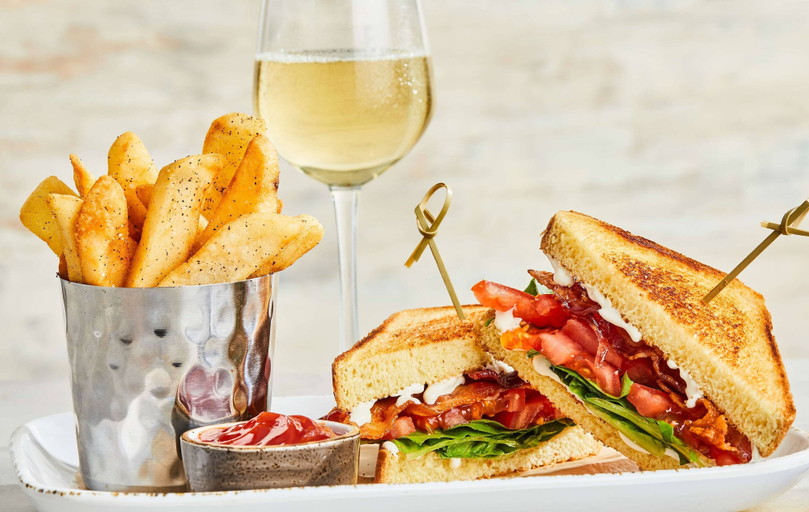 Food & Drinks 5, Courtyard by Marriott Richland - Columbia Point, Benton