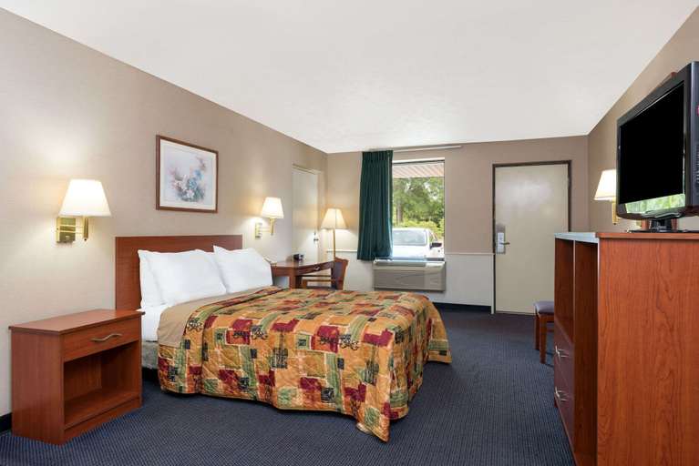 Bedroom 5, Knights Inn Elizabethtown, Bladen