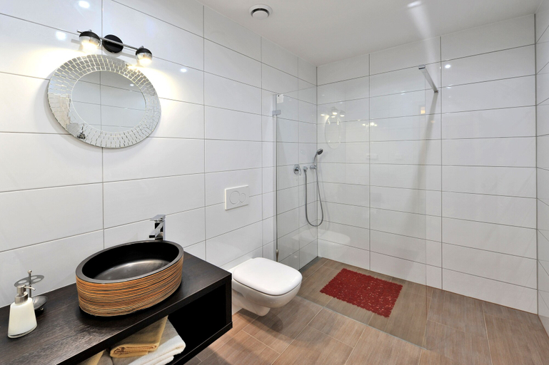 Bathroom 3, Aplend Apartmány Kamzík, Poprad