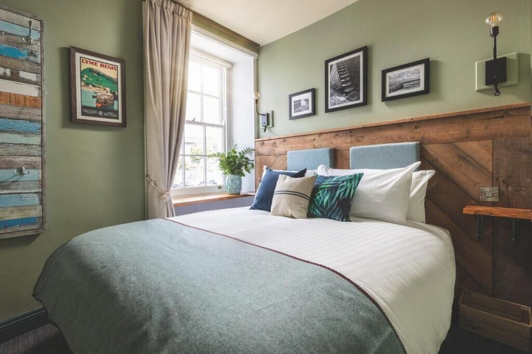 Bedroom 3, Rock Point Inn, Dorset