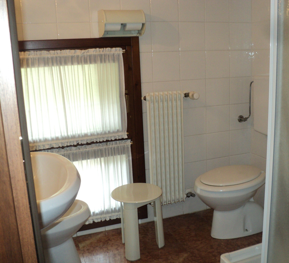 Bathroom 5, Albergo La Bersagliera, Venezia