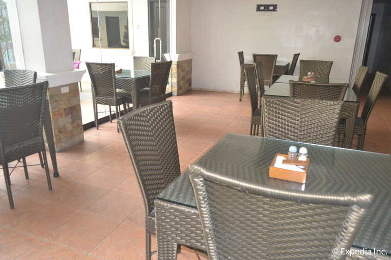 Food & Drinks 4, Boomerang Hotel, Angeles City