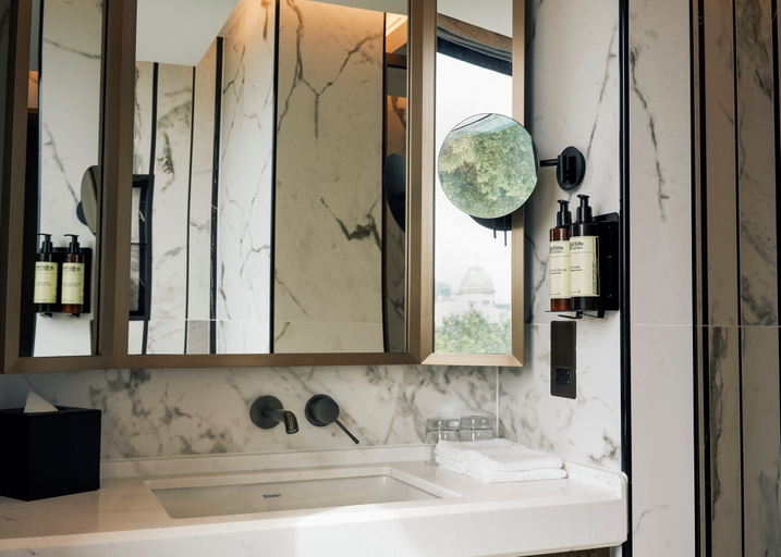 Bathroom 4, Page8, Page Hotels, London