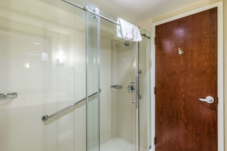 Bathroom 4, Comfort Suites St George - University Area, Washington