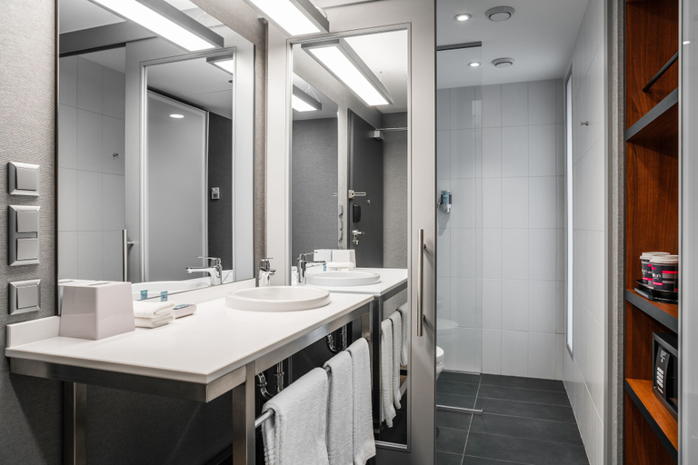 Bathroom 4, Sky Loft Hotel by Rixwell, Pechers'kyi
