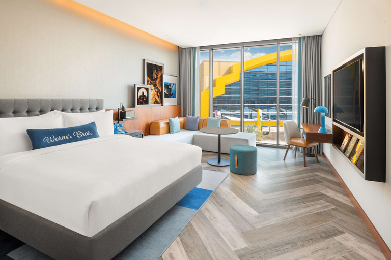 Bedroom 4, The WB Abu Dhabi, Curio Collection by Hilton, Yas Island