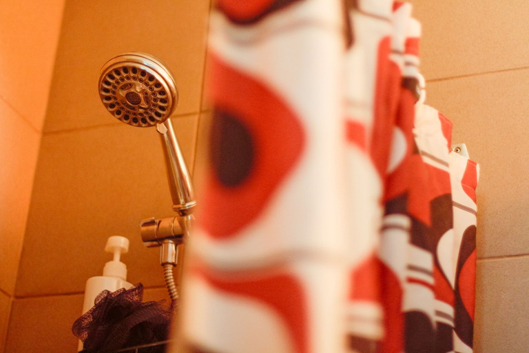 Bathroom 4, Pied-A-Terre Mont-Royal - Hostel, Montréal