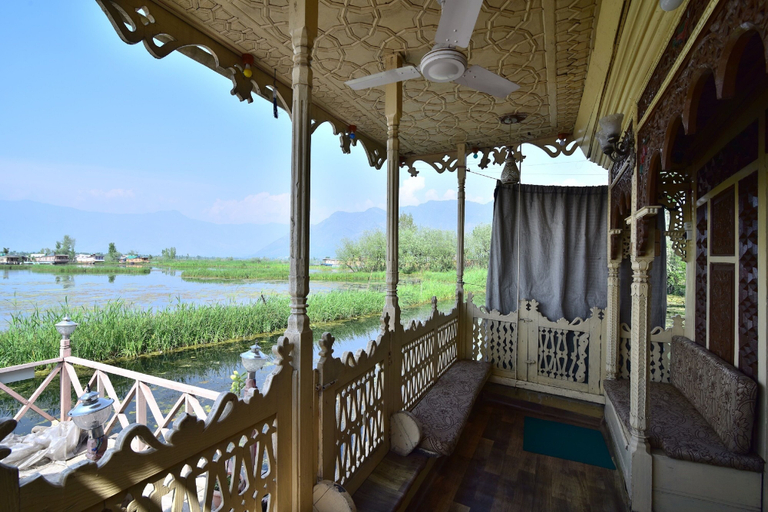 Others 5, Houseboat Zaindari Palace, Srinagar