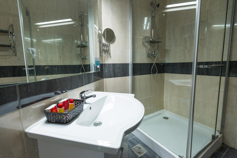 Bathroom 4, Diana Resort, Baile Herculane