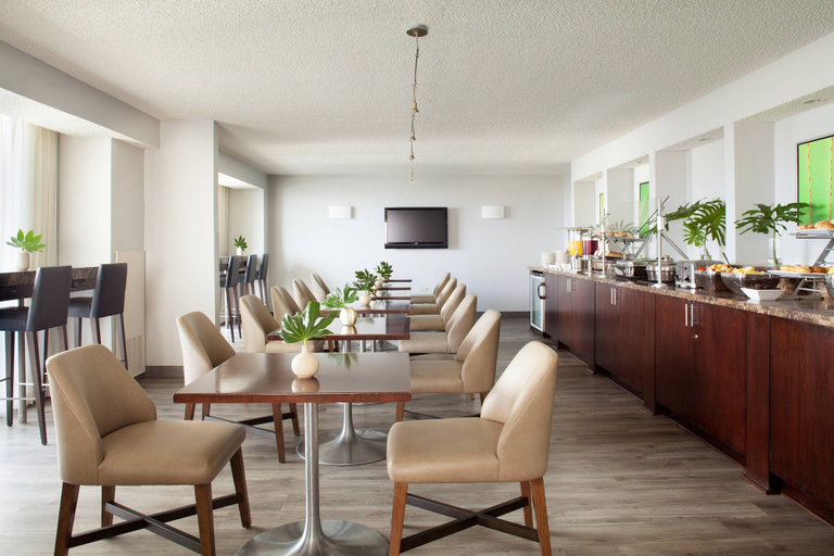 Food & Drinks 5, Fort Lauderdale Marriott North, Broward