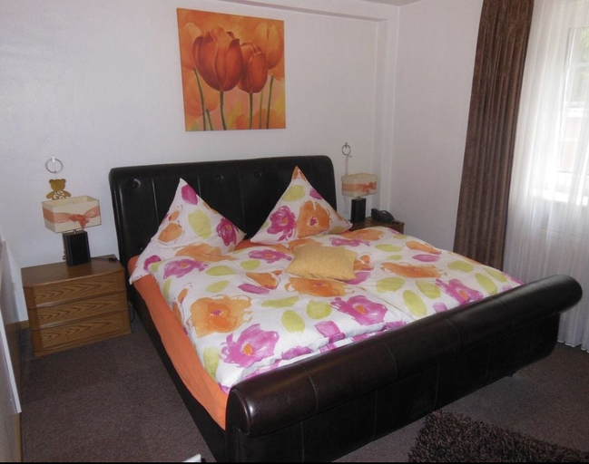 Bedroom 2, Hotel Kämpgens - Hof, Mülheim an der Ruhr