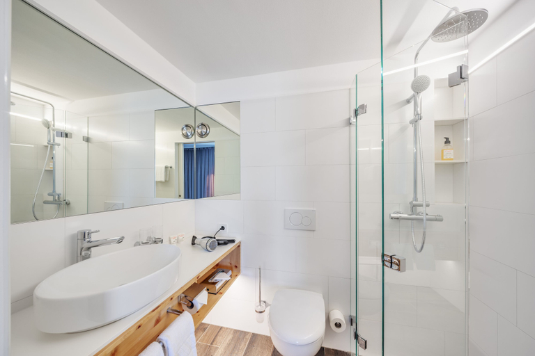 Bathroom 4, Hotel Central, Innsbruck