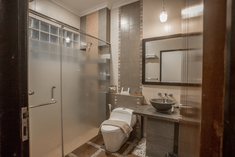Gracia Spa Resort - Bathroom