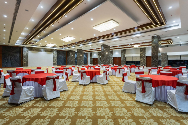 Food & Drinks 4, THE CHANDRA LEELA, Indore