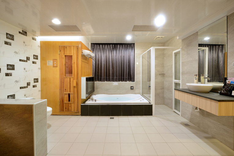 Bathroom 3, Holland Village Motel Hua-Pin, Tainan