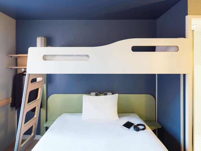 Bedroom 4, ibis budget Zurich Airport, Bülach