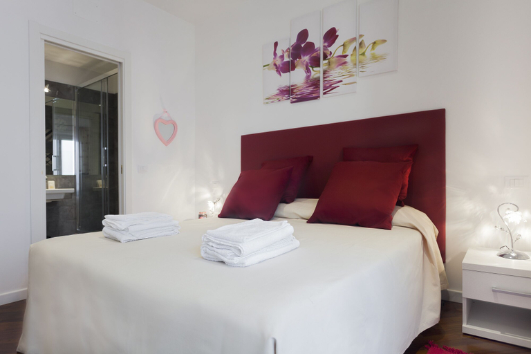 Bedroom 3, Le Scalette al Vaticano, Rome